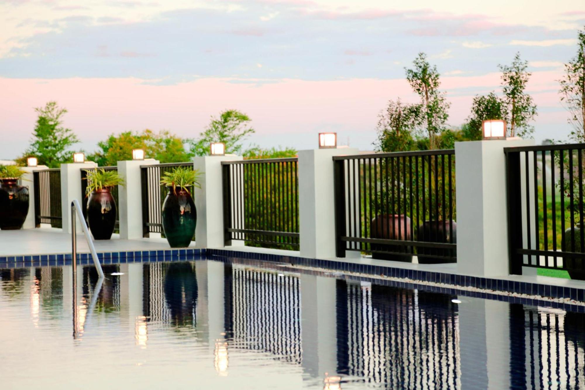 Savan Resorts Savannakhet Exterior photo